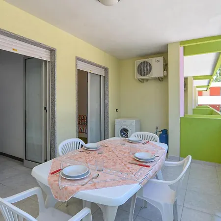 Lovely In With Kitchen